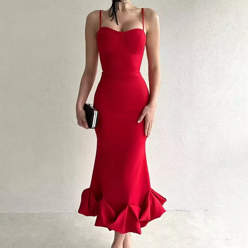 Serafina Elegante Midi Dress