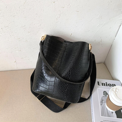 Fiore Classico Embossed Bag