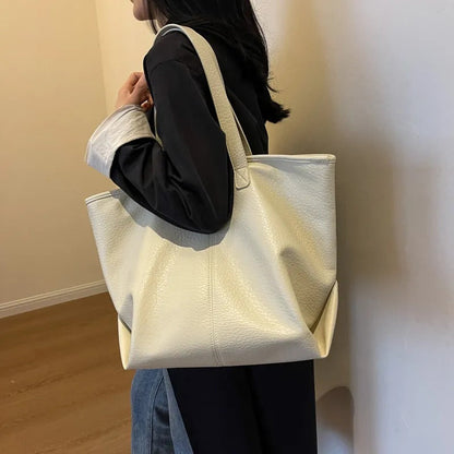 Carla Nobiltà® Vegan Leather Tote