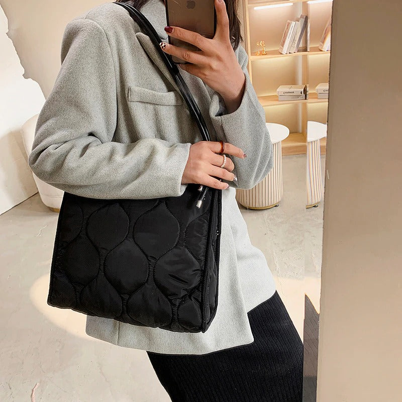 Alessia Iconica Puffer Tote