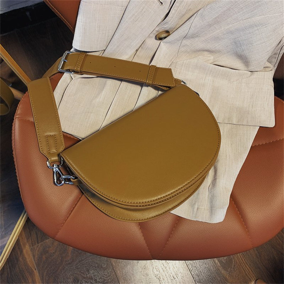 Oliva Eterna Crossbody