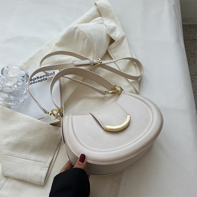 Minerva Piccolo Shoulder Bag