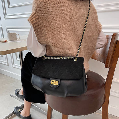 Federica Elitè Shoulder Bag