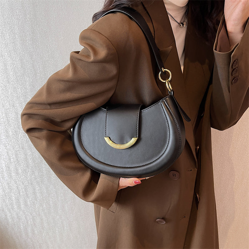 Minerva Piccolo Shoulder Bag