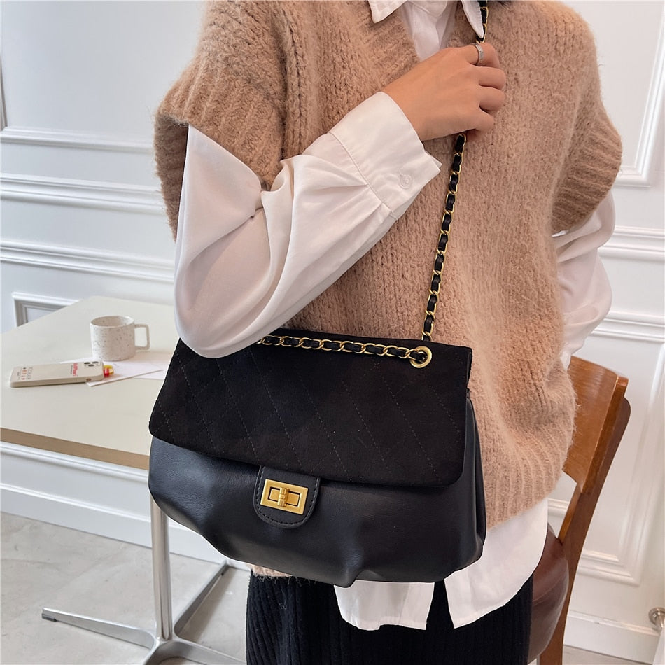 Federica Elitè Shoulder Bag