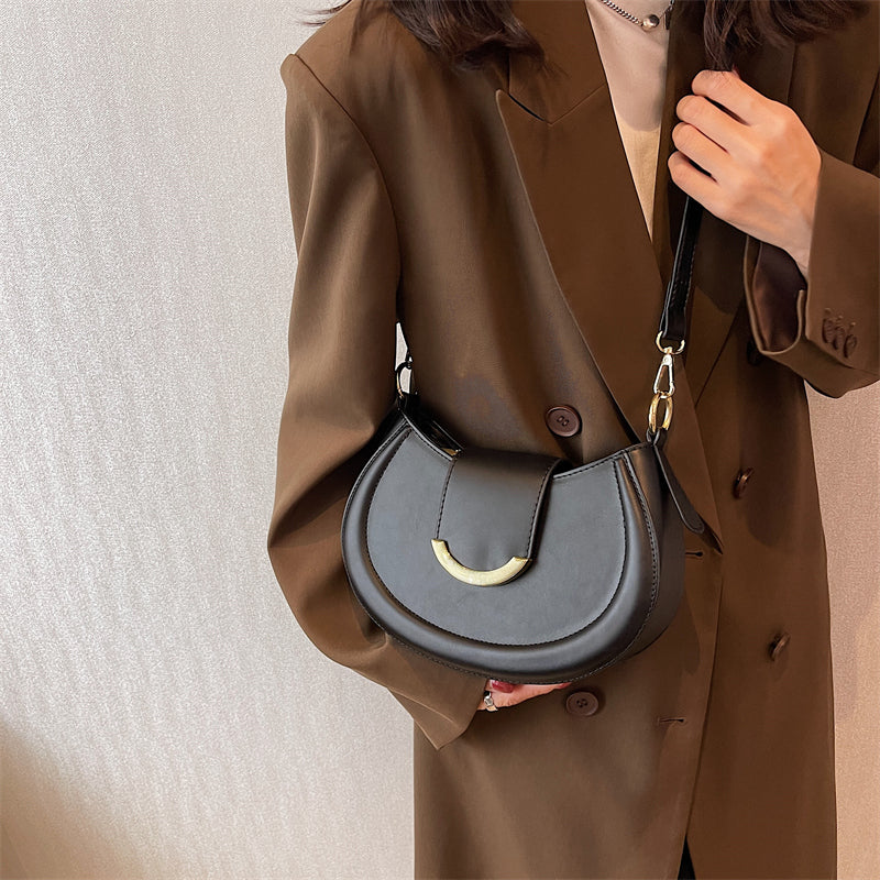 Minerva Piccolo Shoulder Bag