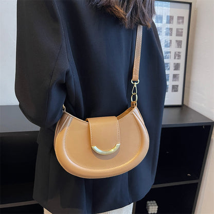 Minerva Piccolo Shoulder Bag