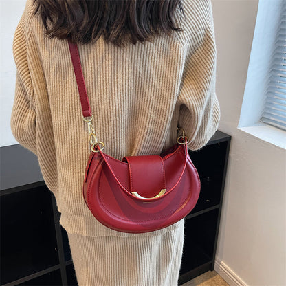 Minerva Piccolo Shoulder Bag